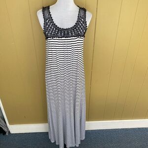 Watercult women S scoop neck crochet tank top stripe maxi dress white & black